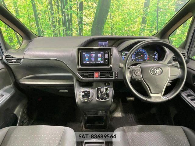 Toyota VOXY HYBRID 2015-09 8629717-1