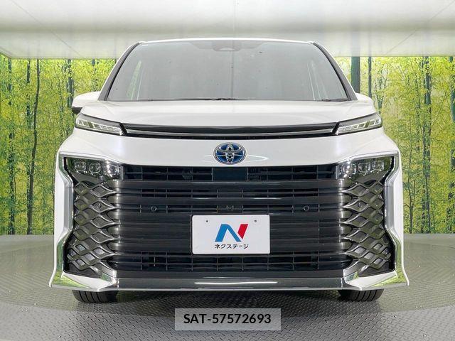 Toyota VOXY HYBRID 2024-11 8629692-14