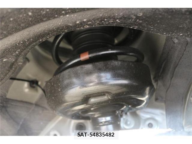 Toyota VOXY HYBRID 2025-10 8629696-27