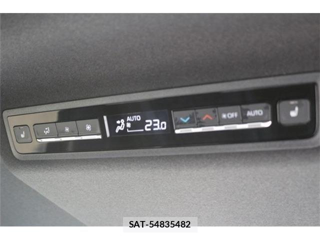 Toyota VOXY HYBRID 2025-10 8629696-5