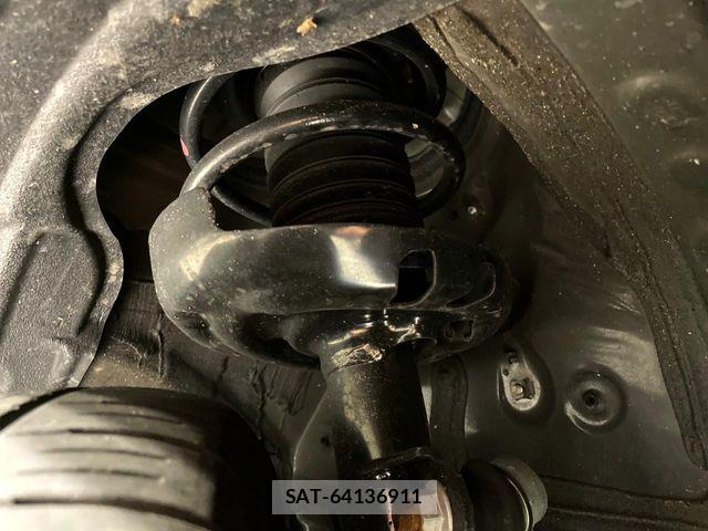 Toyota VOXY HYBRID 2025-05 8629686-18