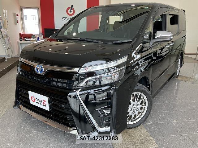 Toyota VOXY HYBRID 2021-07 8662361-14