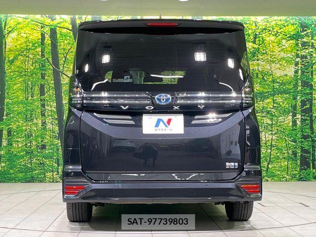 Toyota VOXY HYBRID 2023-09 8662356-15