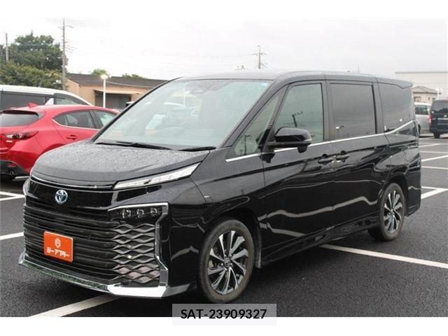 Toyota VOXY HYBRID 2023-05 8662359-13