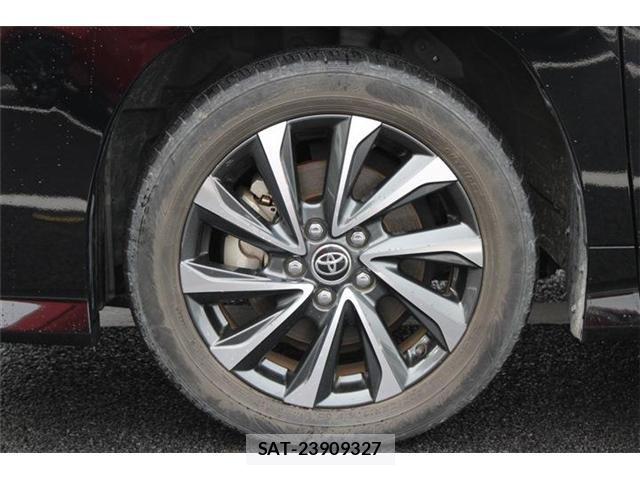 Toyota VOXY HYBRID 2023-05 8662359-27