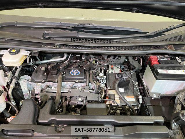 Toyota VOXY HYBRID 2023-05 8662357-18