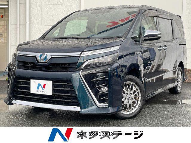 Toyota VOXY HYBRID 2019-05 8662366-0