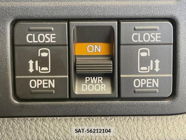 Toyota VOXY HYBRID 2020-06 8662365-4