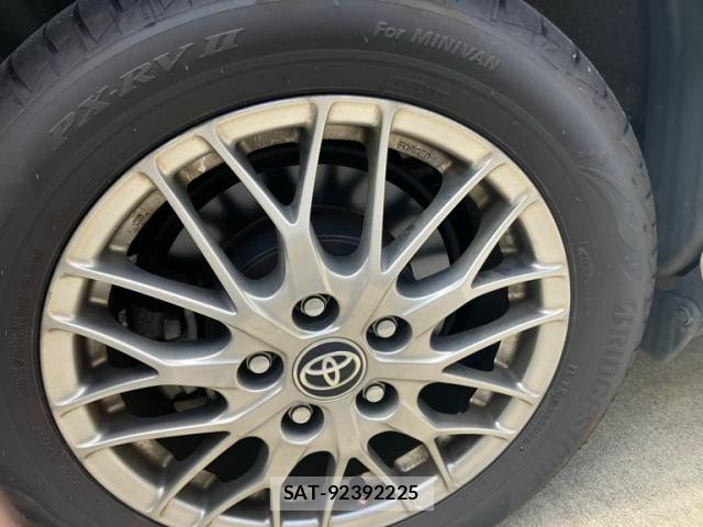 Toyota VOXY HYBRID 2020-10 8667133-11