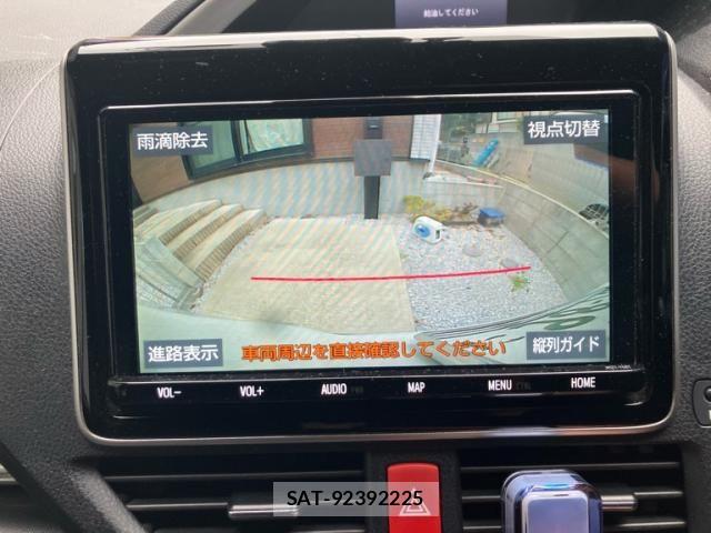 Toyota VOXY HYBRID 2020-10 8667133-22