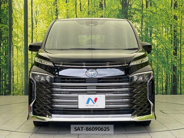 Toyota VOXY HYBRID 2023-07 8667131-14