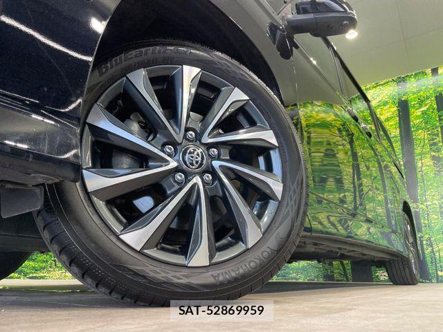 Toyota VOXY HYBRID 2024-01 8662353-13