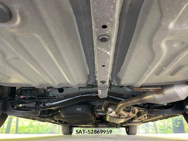 Toyota VOXY HYBRID 2024-01 8662353-19