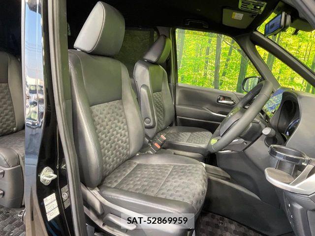 Toyota VOXY HYBRID 2024-01 8662353-8