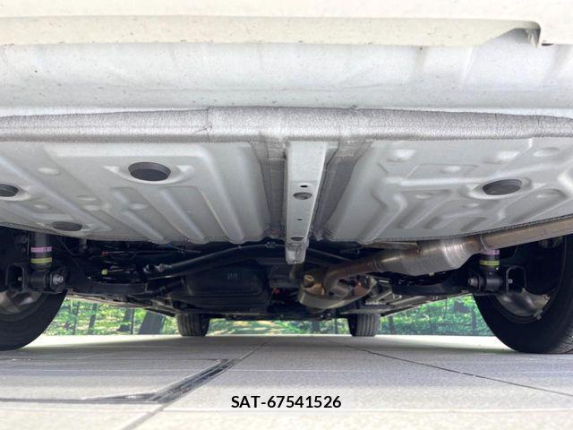 Toyota VOXY HYBRID 2025-03 8662345-19