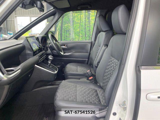 Toyota VOXY HYBRID 2025-03 8662345-7