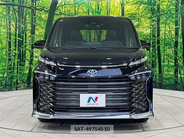Toyota VOXY HYBRID 2022-12 8667129-14