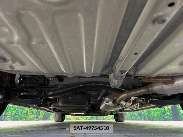 Toyota VOXY HYBRID 2022-12 8667129-19