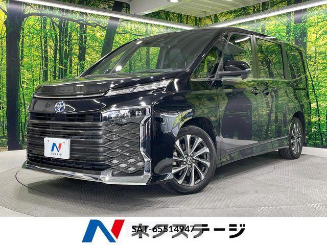 Toyota VOXY HYBRID 2023-08 8662354-0