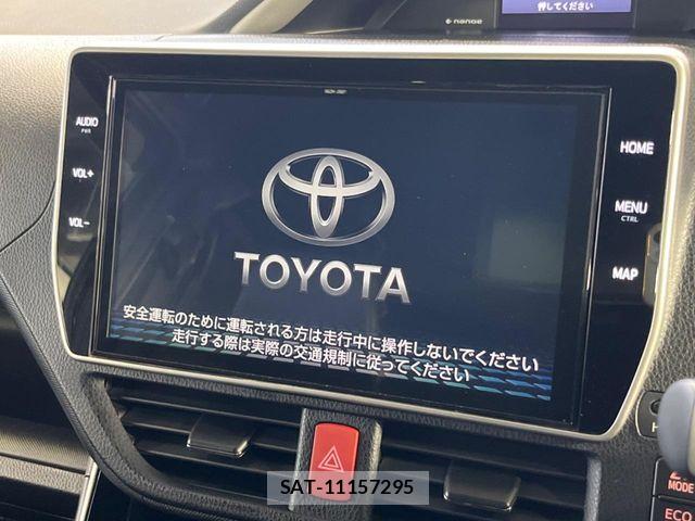 Toyota VOXY HYBRID 2021-07 8667130-4