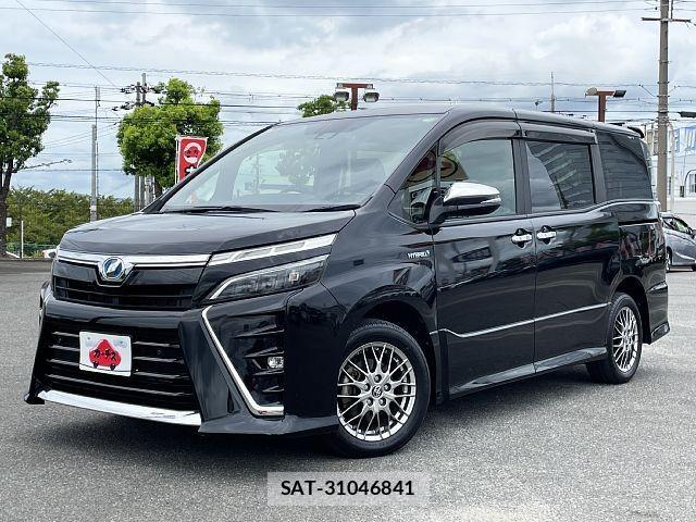 Toyota VOXY HYBRID 2019-09 8662364-0