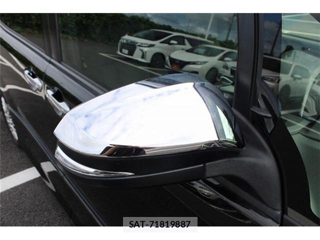 Toyota VOXY HYBRID 2018-12 8667134-20