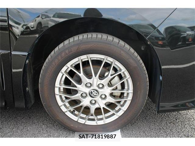 Toyota VOXY HYBRID 2018-12 8667134-25