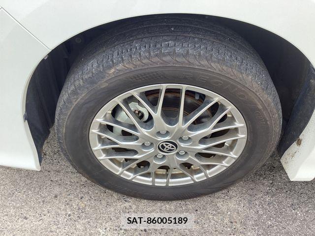 Toyota VOXY HYBRID 2020-07 8662362-12