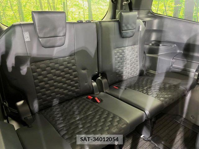 Toyota VOXY HYBRID 2025-07 8662351-9