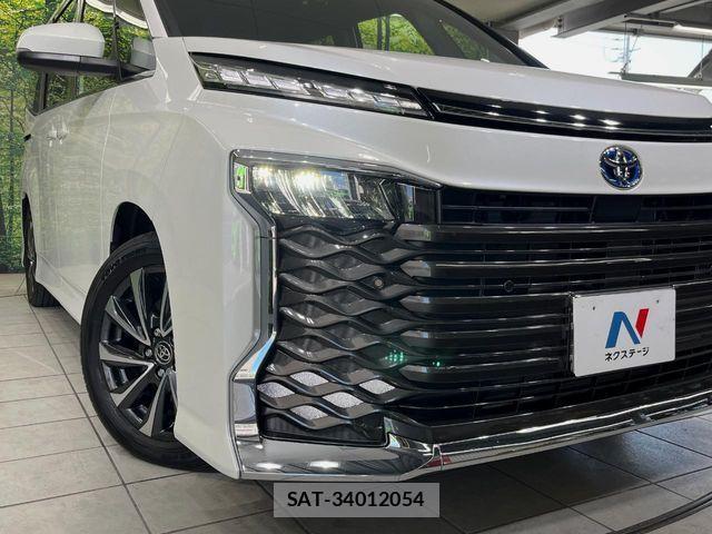 Toyota VOXY HYBRID 2025-07 8662351-12