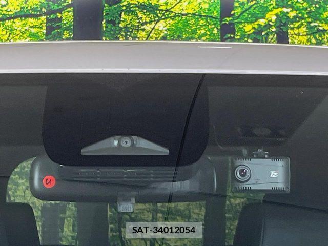Toyota VOXY HYBRID 2025-07 8662351-5