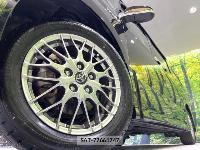 Toyota VOXY HYBRID 2016-03 8686919-13
