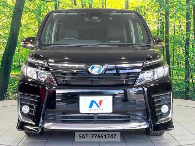 Toyota VOXY HYBRID 2016-03 8686919-14
