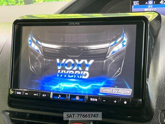 Toyota VOXY HYBRID 2016-03 8686919-2
