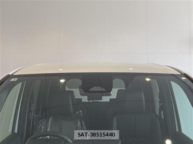 Toyota VOXY HYBRID 2026-07 8686904-9