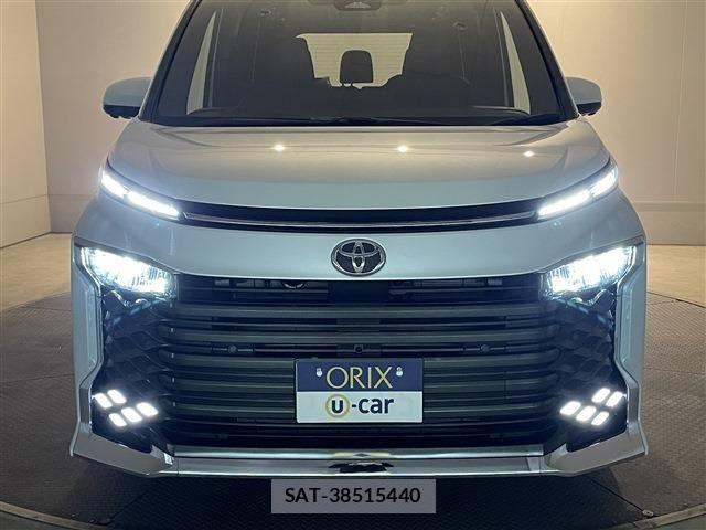 Toyota VOXY HYBRID 2026-07 8686904-13