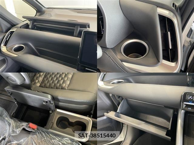 Toyota VOXY HYBRID 2026-07 8686904-20