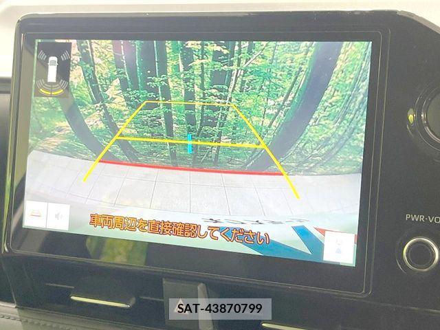 Toyota VOXY HYBRID 2024-12 8686906-4