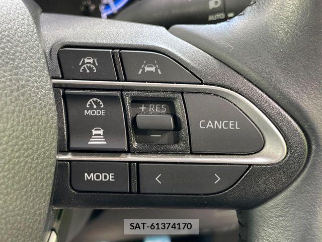 Toyota VOXY HYBRID 2025-04 8686908-5