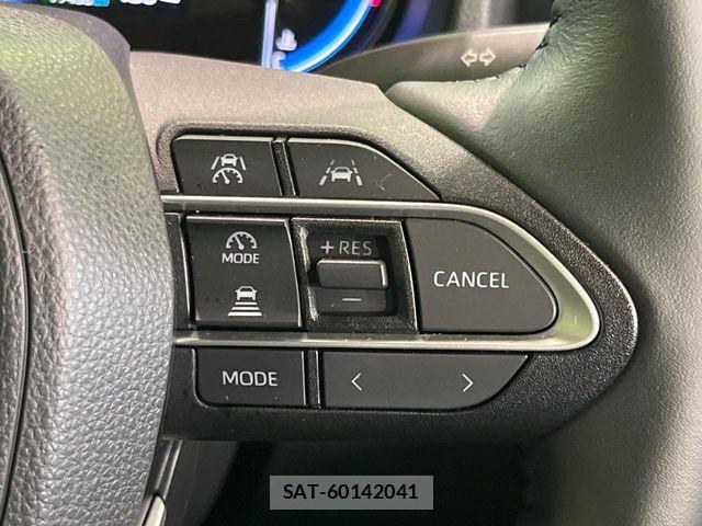 Toyota VOXY HYBRID 2023-07 8686909-5