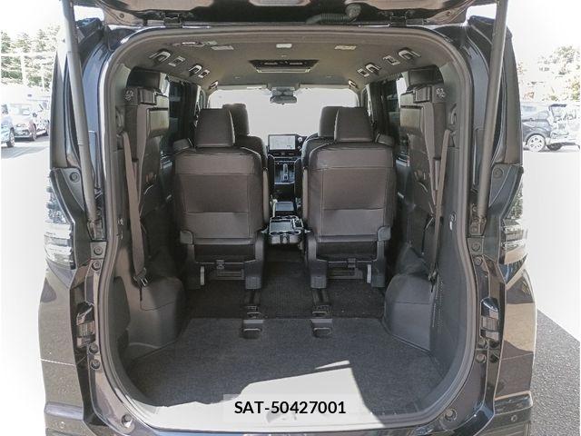 Toyota VOXY HYBRID 2024-06 8686913-11
