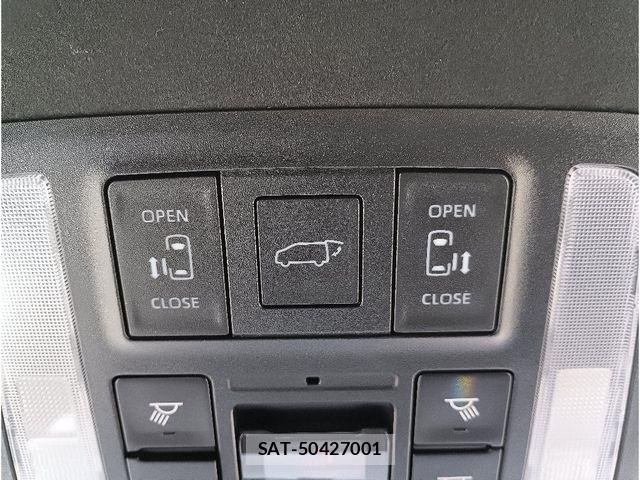 Toyota VOXY HYBRID 2024-06 8686913-26