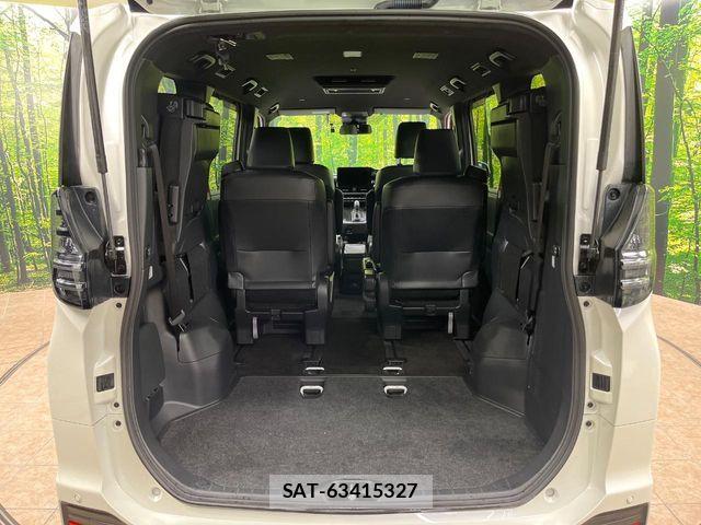 Toyota VOXY HYBRID 2024-02 8686907-10