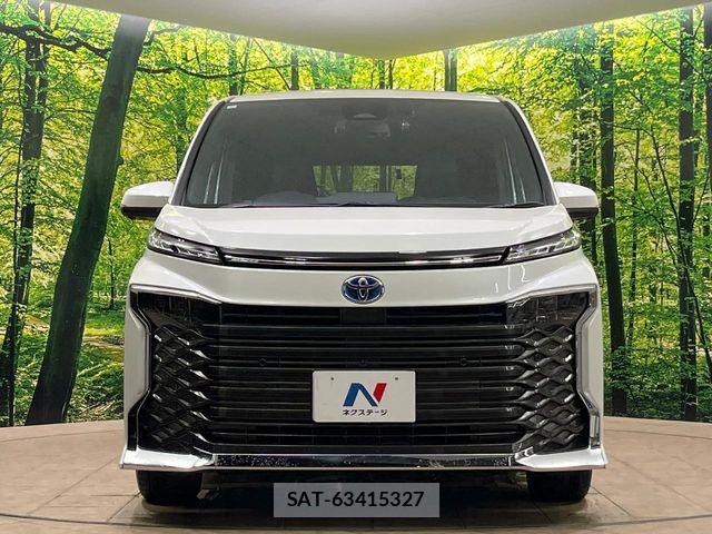 Toyota VOXY HYBRID 2024-02 8686907-14