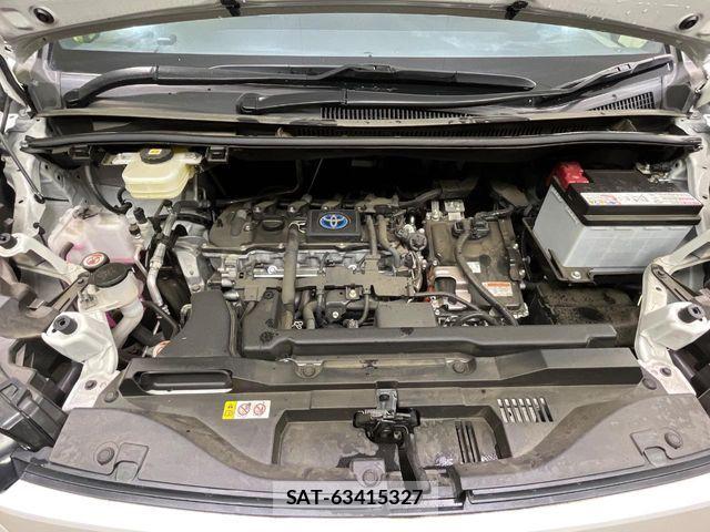 Toyota VOXY HYBRID 2024-02 8686907-18