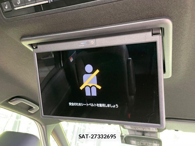 Toyota VOXY HYBRID 2025-08 8686905-4