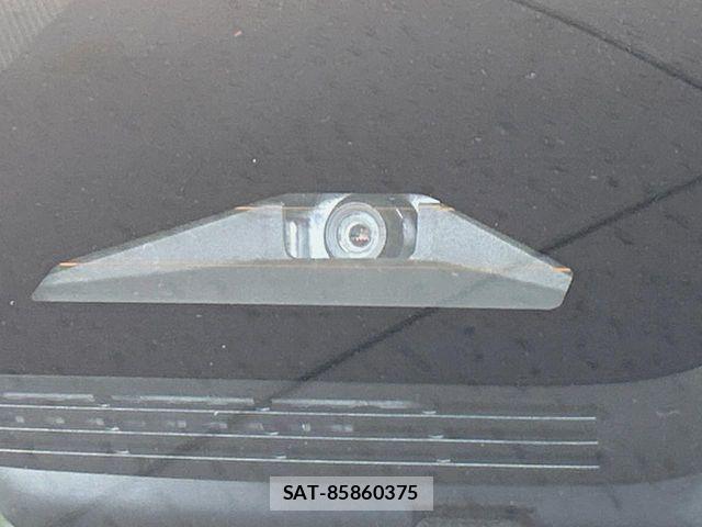 Toyota VOXY HYBRID 2023-06 8746794-3