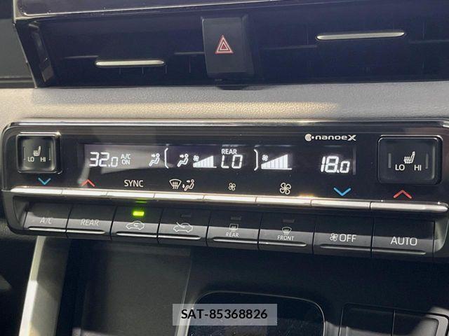 Toyota VOXY HYBRID 2023-10 8746798-6