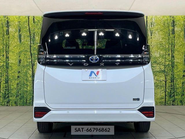 Toyota VOXY HYBRID 2024-02 8746795-15