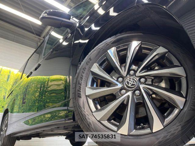 Toyota VOXY HYBRID 2024-01 8746776-12